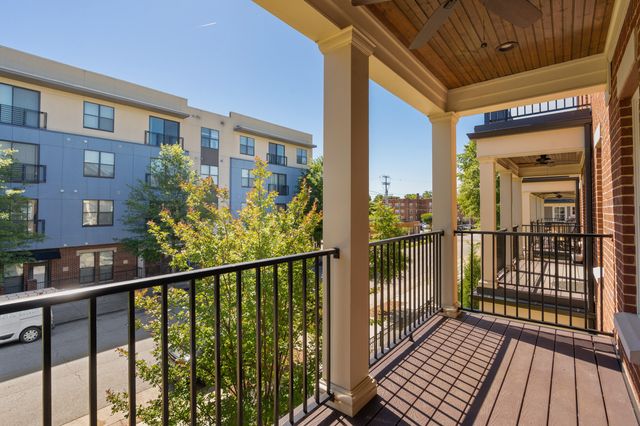 247 Walnut Street, Chattanooga, TN 37403