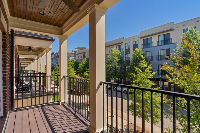 247 Walnut Street, Chattanooga, TN 37403