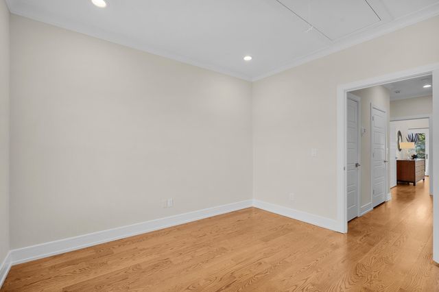 247 Walnut Street, Chattanooga, TN 37403