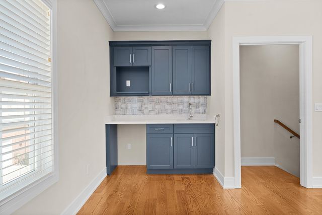 247 Walnut Street, Chattanooga, TN 37403