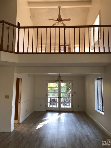 6212 DE LA GUERRA Terrace, Bakersfield, CA 93306