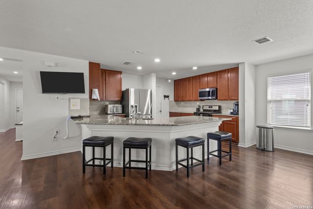 3042 Mission Gate, San Antonio, TX 78224