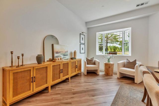 10055 Foothill Avenue, Gilroy, CA 95020