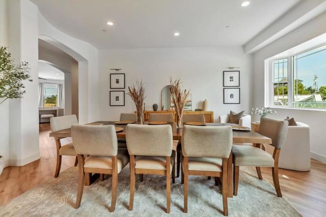 10055 Foothill Avenue, Gilroy, CA 95020