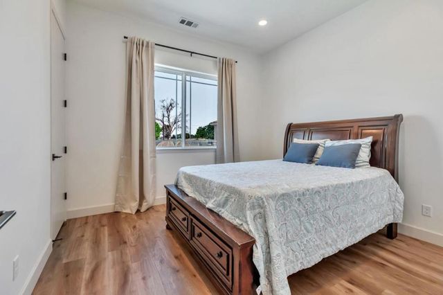 10055 Foothill Avenue, Gilroy, CA 95020