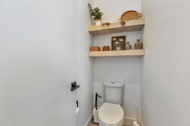 10055 Foothill Avenue, Gilroy, CA 95020