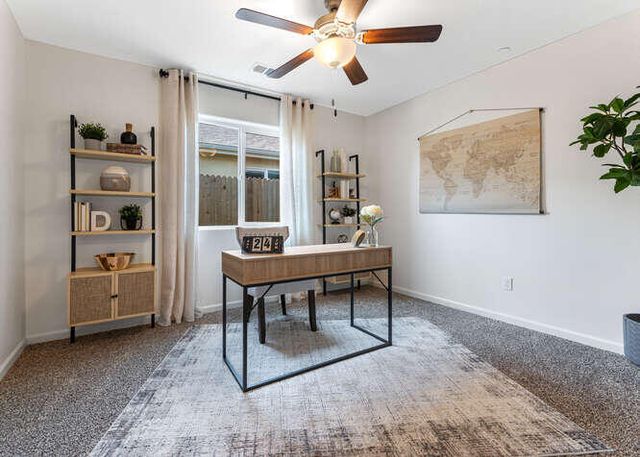 7074 W Wren Avenue, Visalia, CA 93291