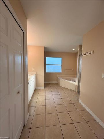 3808 25th ST SW, Lehigh Acres, FL 33976