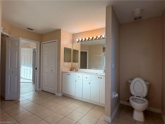 3808 25th ST SW, Lehigh Acres, FL 33976