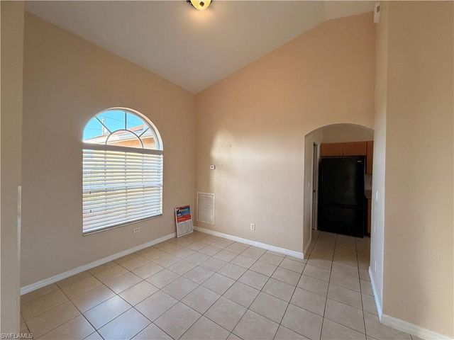 3808 25th ST SW, Lehigh Acres, FL 33976