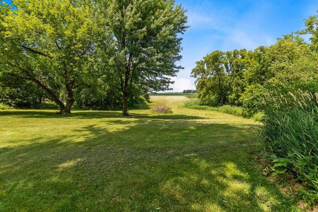 1571 DAY STREET, Greenleaf, WI 54126