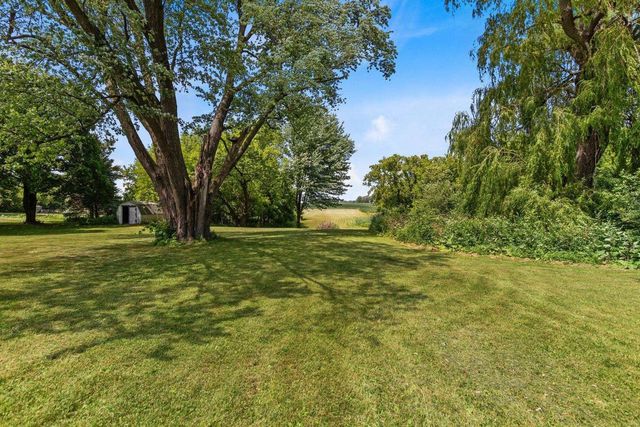 1571 DAY STREET, Greenleaf, WI 54126