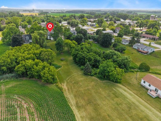 1571 DAY STREET, Greenleaf, WI 54126