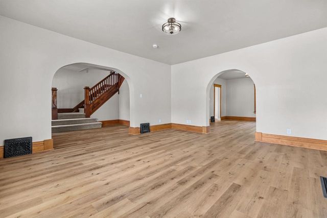 1571 DAY STREET, Greenleaf, WI 54126