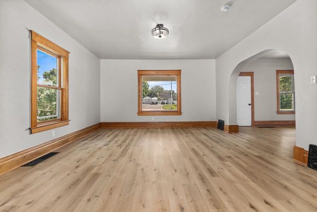 1571 DAY STREET, Greenleaf, WI 54126