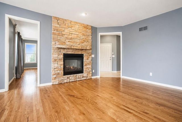 25168 W 150th Terrace, Olathe, KS 66061