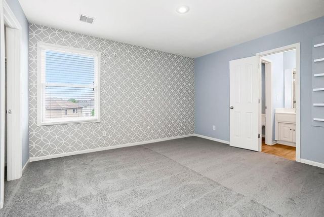 25168 W 150th Terrace, Olathe, KS 66061