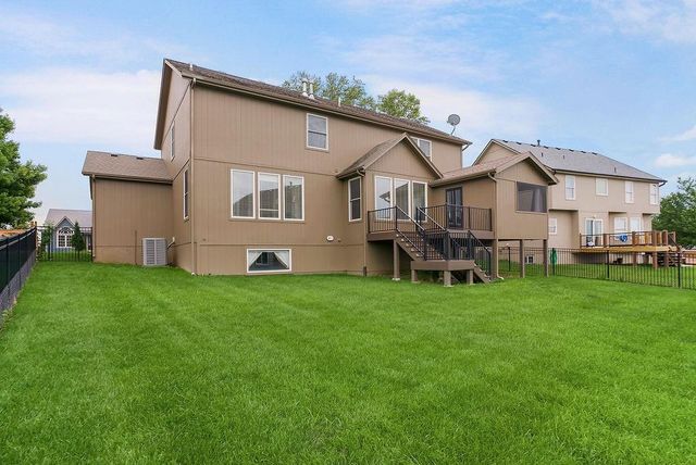 25168 W 150th Terrace, Olathe, KS 66061