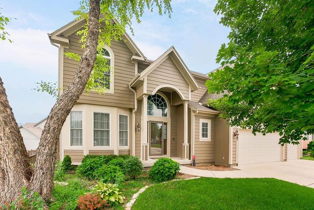 25168 W 150th Terrace, Olathe, KS 66061