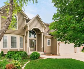 25168 W 150th Terrace, Olathe, KS 66061