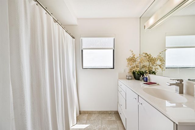 7700 Seawall Boulevard 1001, Galveston, TX 77551