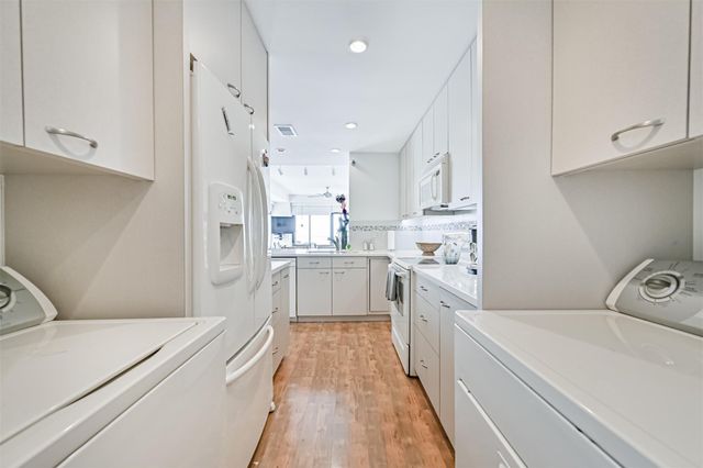 7700 Seawall Boulevard 1001, Galveston, TX 77551