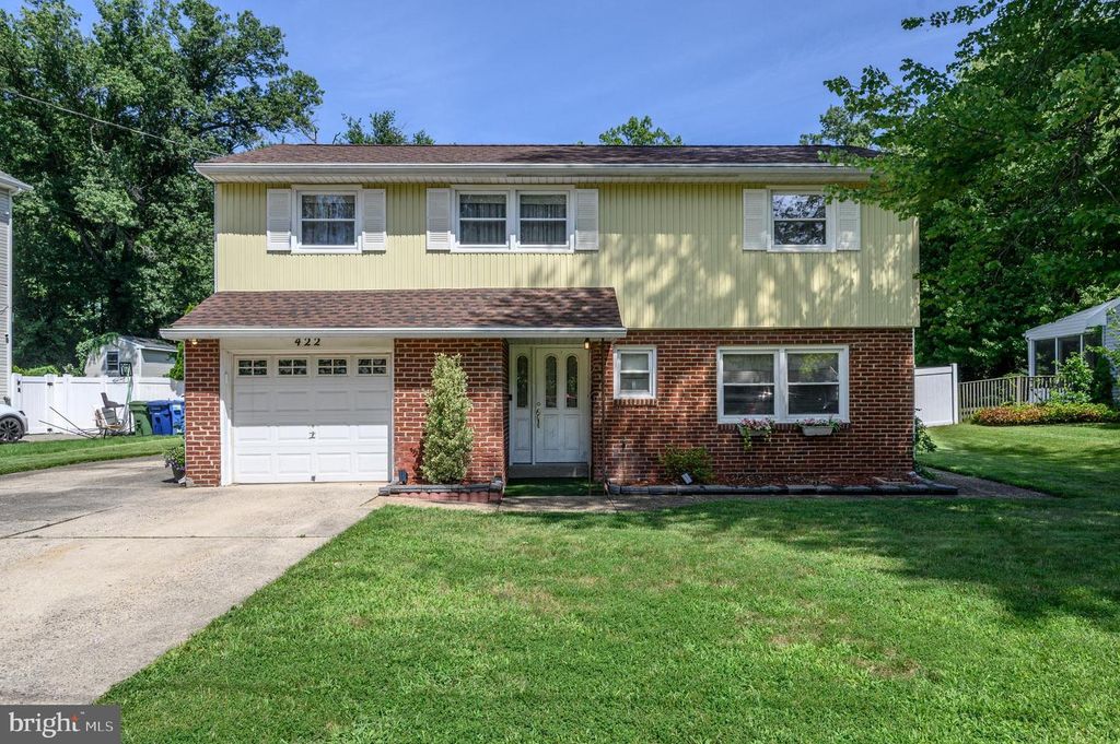 422 KING GEORGE RD, CHERRY HILL, NJ 08034 — exterior