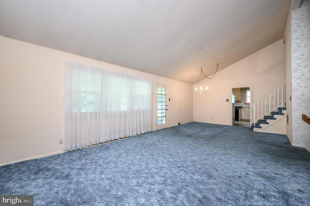 422 KING GEORGE RD, CHERRY HILL, NJ 08034 — photo 5