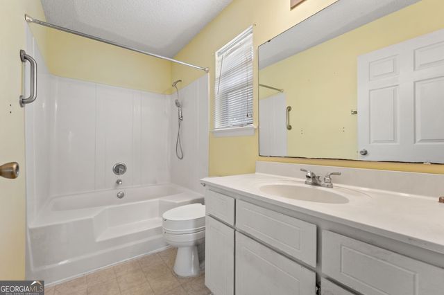 302 Greenacres Drive, Kingsland, GA 31548