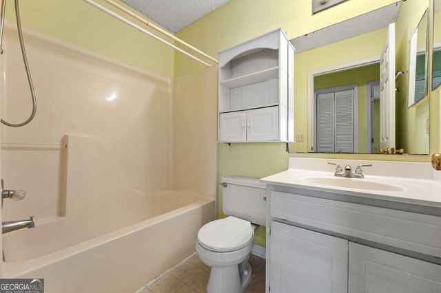 302 Greenacres Drive, Kingsland, GA 31548