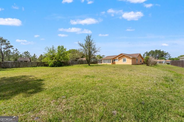 302 Greenacres Drive, Kingsland, GA 31548