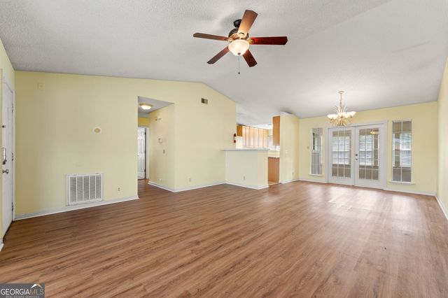 302 Greenacres Drive, Kingsland, GA 31548