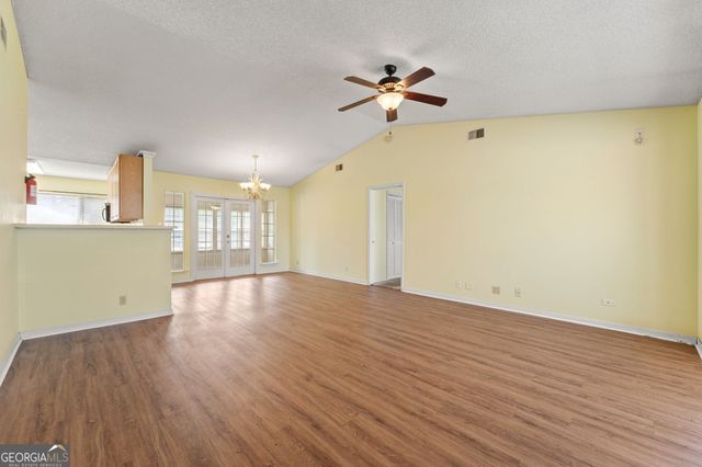 302 Greenacres Drive, Kingsland, GA 31548