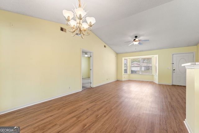 302 Greenacres Drive, Kingsland, GA 31548