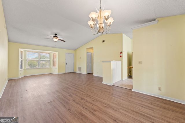 302 Greenacres Drive, Kingsland, GA 31548