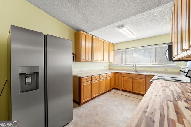 302 Greenacres Drive, Kingsland, GA 31548