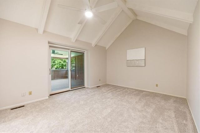 16206 Riggs Road, Stilwell, KS 66085