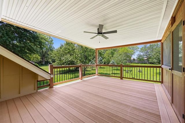 16206 Riggs Road, Stilwell, KS 66085