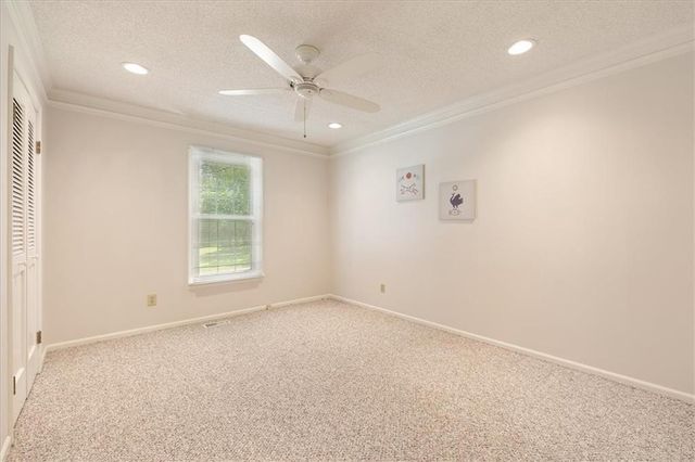 16206 Riggs Road, Stilwell, KS 66085