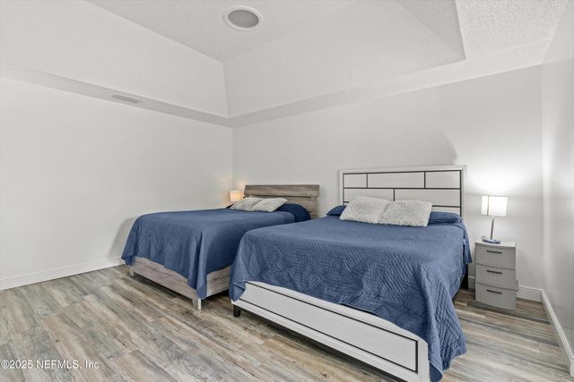 836 MANDALAY Road, Jacksonville, FL 32216