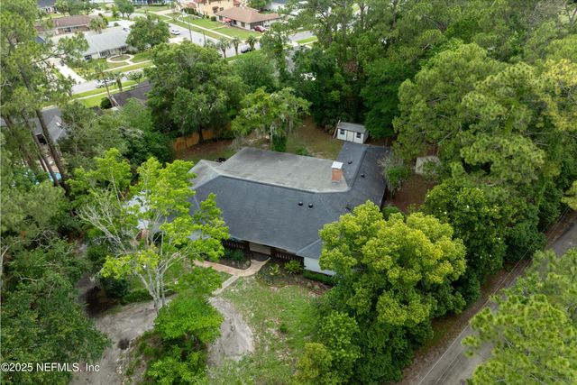 836 MANDALAY Road, Jacksonville, FL 32216