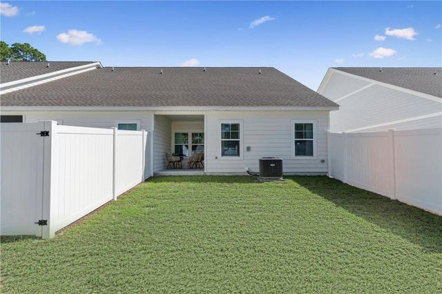 54 E Chapel Drive, Brunswick, GA 31525