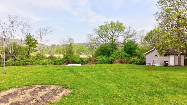 1552 Greenville Turnpike, Port Jervis, NY 12771