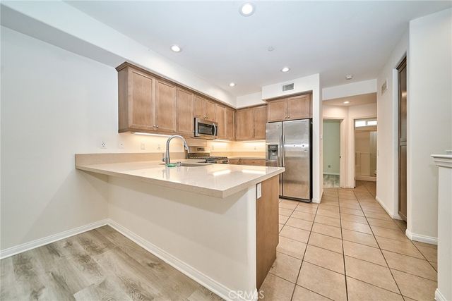853 E Hollyvale, Azusa, CA 91702