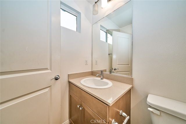 853 E Hollyvale, Azusa, CA 91702