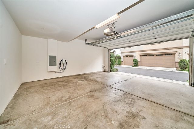 853 E Hollyvale, Azusa, CA 91702