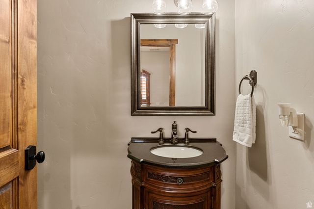 2911 E WASHINGTON DAM RD, Washington, UT 84780