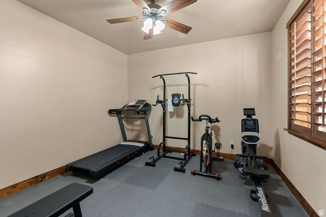 2911 E WASHINGTON DAM RD, Washington, UT 84780