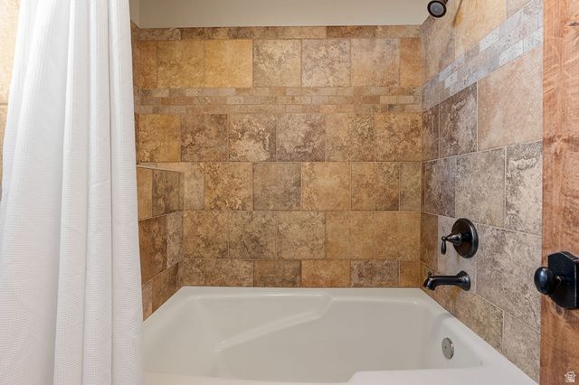 2911 E WASHINGTON DAM RD, Washington, UT 84780