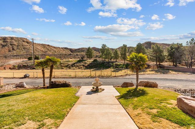 2911 E WASHINGTON DAM RD, Washington, UT 84780